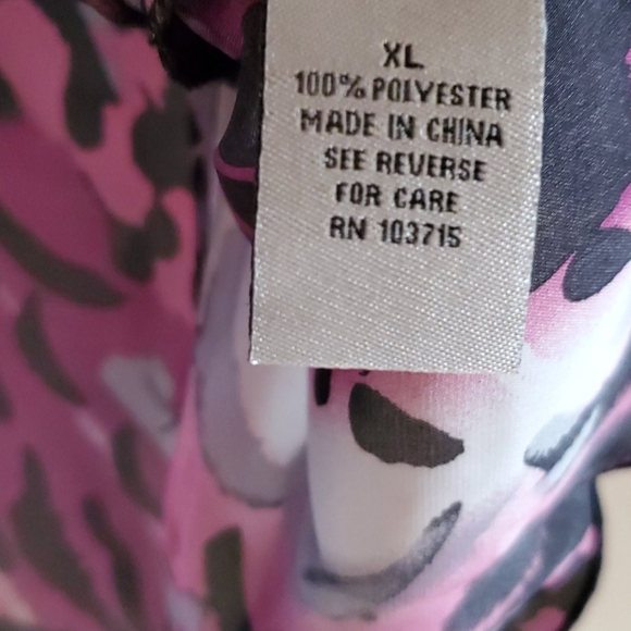 Top purple black cream pink. By Larry Levine - Picture 6 of 11